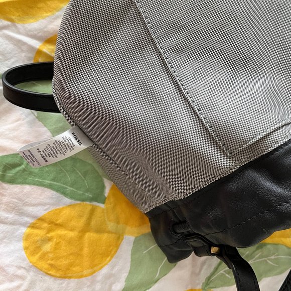 FOSSIL Gigi Small Drawstring Crossbody Black - Picture 5 of 5